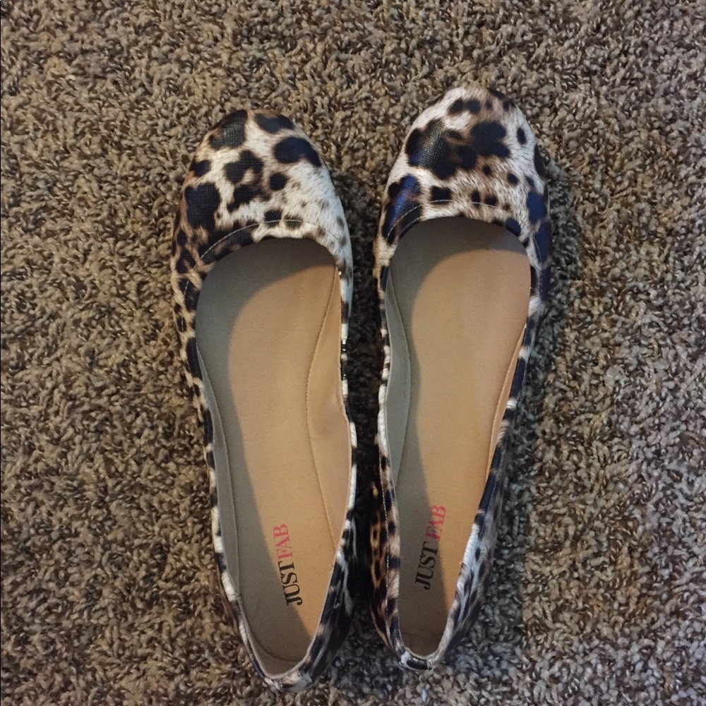 Justfab Cheetah flats